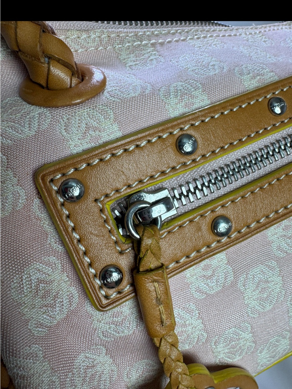 Vintage LOEWE Pink & Tan Anagram Bowler Handbag - Picture 6 of 10